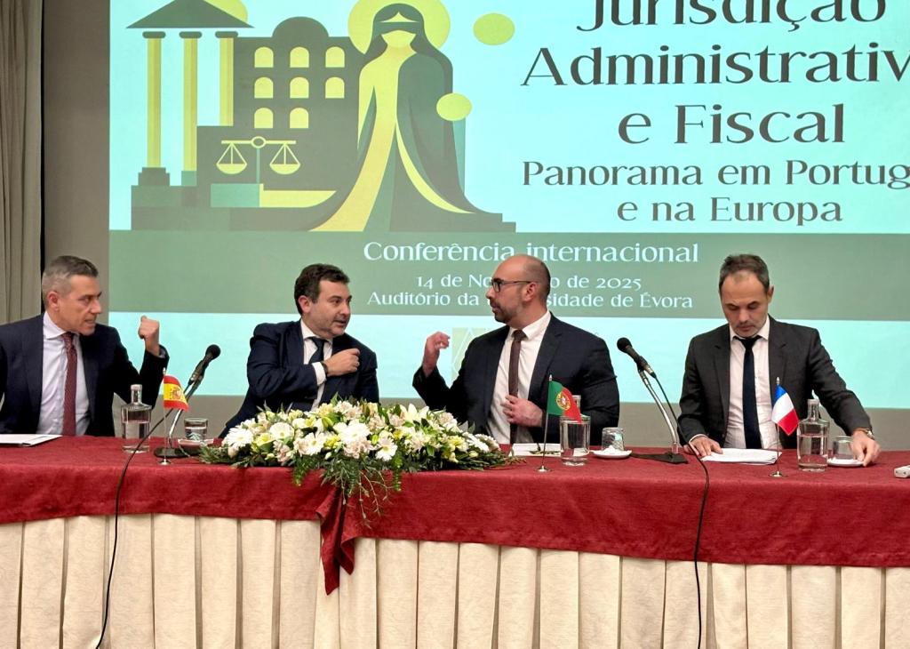 Panel Seminar AMJAFP